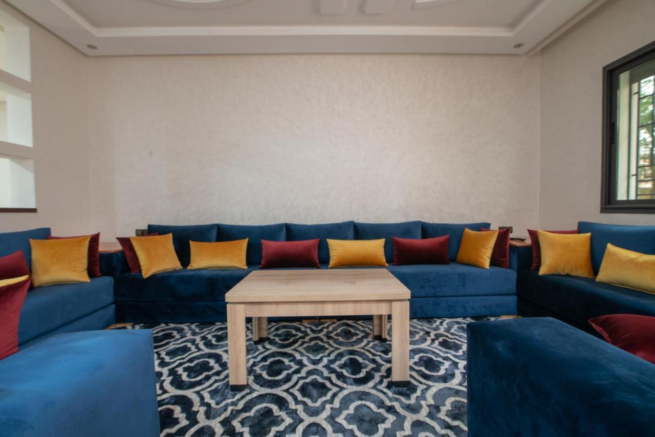 Adam'S Apartments,Self Checkin 6 Mins To Beach Downtown Fiber Optic Wifi Free Parking Same Rules As Hotels 아가디르 외부 사진