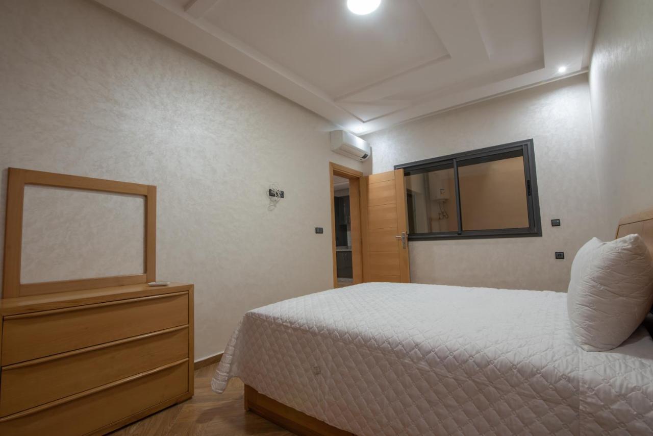 Adam'S Apartments,Self Checkin 6 Mins To Beach Downtown Fiber Optic Wifi Free Parking Same Rules As Hotels 아가디르 외부 사진
