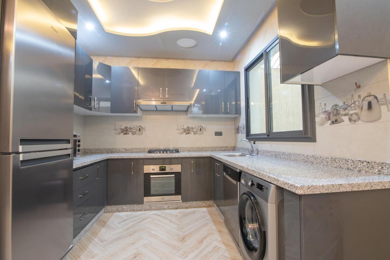 Adam'S Apartments,Self Checkin 6 Mins To Beach Downtown Fiber Optic Wifi Free Parking Same Rules As Hotels 아가디르 외부 사진
